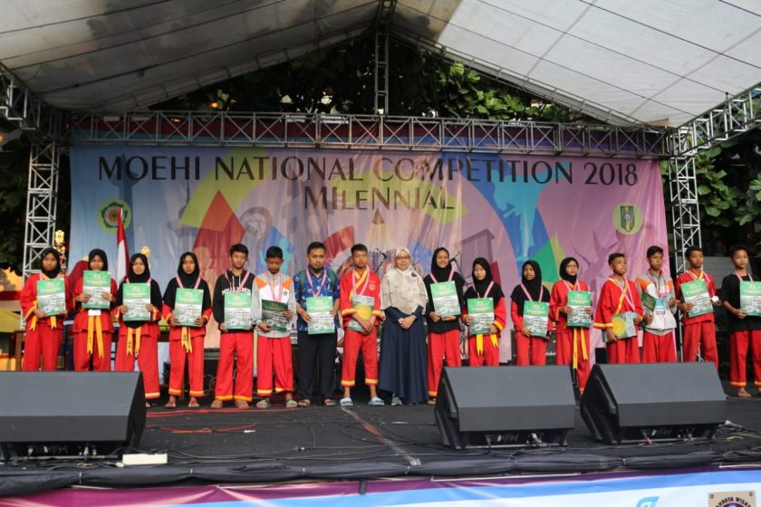 BERSINAR DALAM AJANG MONACO